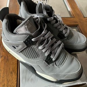 Jordan Retro 4 Cool Grey - size 7.5